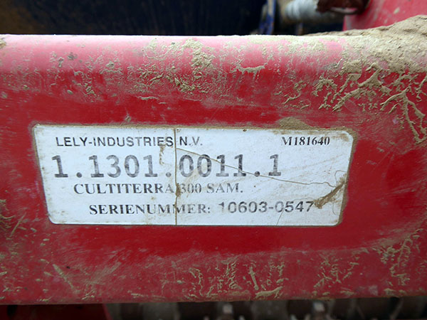 Chris Atkin & Son Ltd - Nordsten NS3030 & Lely Cultiterra 300